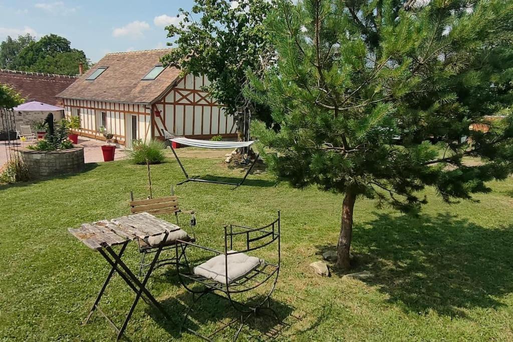 Les Lys Jolie Suite Parentale Privative Deux Adultes Avec Sdd Pertheville-Ners المظهر الخارجي الصورة