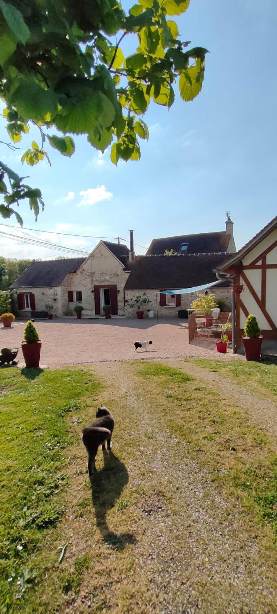 Les Lys Jolie Suite Parentale Privative Deux Adultes Avec Sdd Pertheville-Ners المظهر الخارجي الصورة