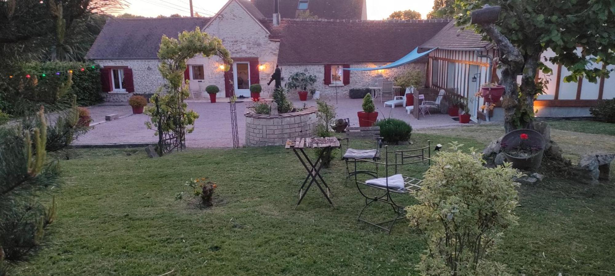 Les Lys Jolie Suite Parentale Privative Deux Adultes Avec Sdd Pertheville-Ners المظهر الخارجي الصورة